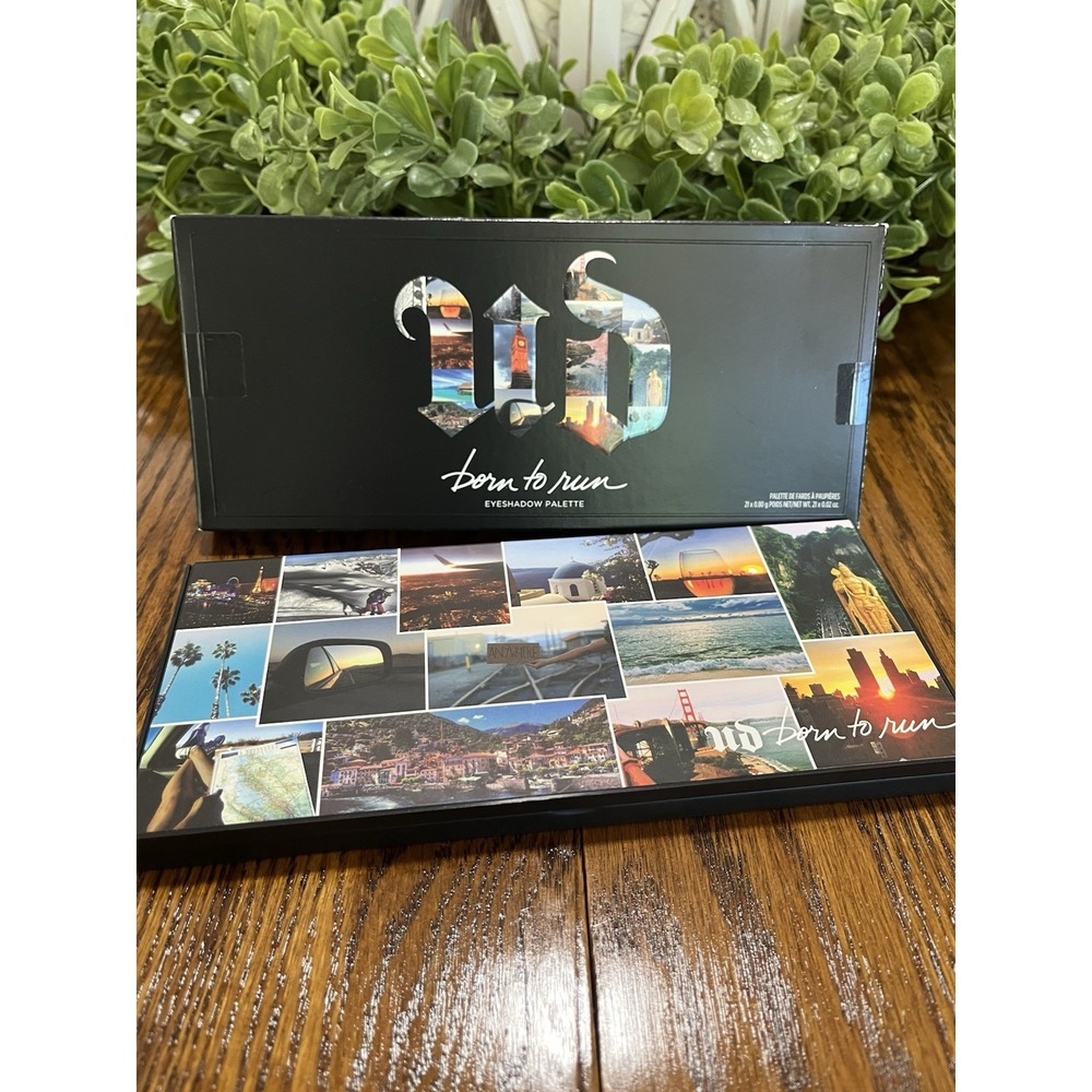 Urban Decay Born to Run Eyeshadow Palette New In Box